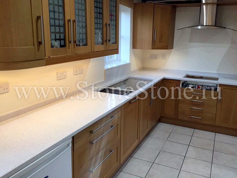 ���������� �� ������ Samsung Radianz Aleutian White